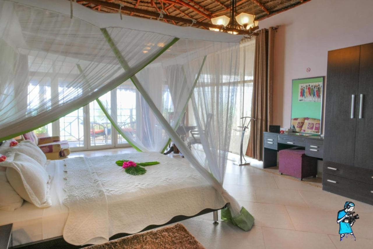 Villa Fleur De Lys Makunduchi Exterior photo