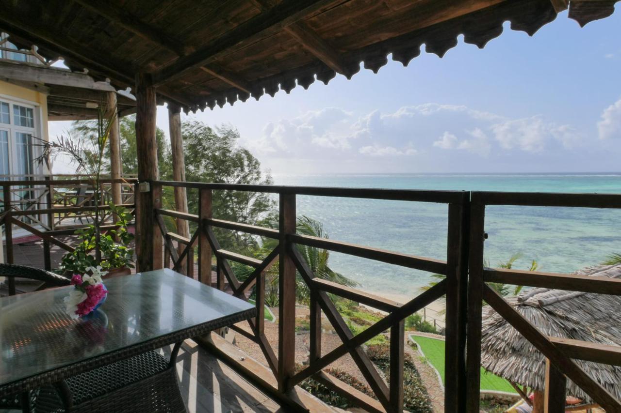 Villa Fleur De Lys Makunduchi Exterior photo